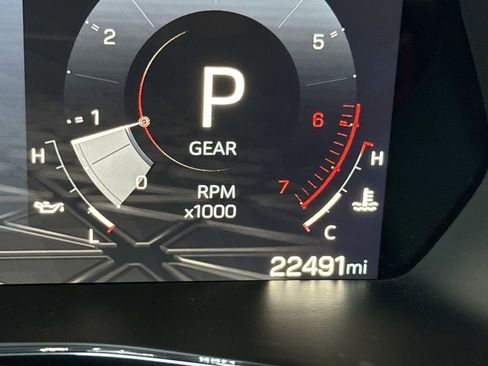 Used 2024 GMC Canyon Elevation w/ Convenience Package image 39