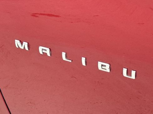 Used 2019 Chevrolet Malibu LT image 32