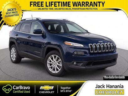 Used 2018 Jeep Cherokee Latitude Plus w/ Comfort/Convenience Group