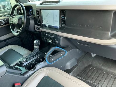 Used 2023 Ford Bronco Wildtrak AWD/4WD image 21