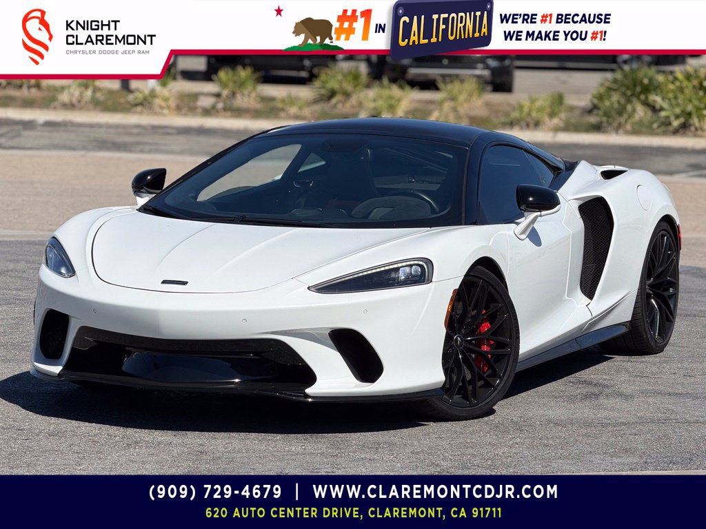 Used 2022 McLaren GT RWD image 1