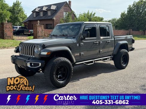 Used 2020 Jeep Gladiator Overland w/ LED Lighting Group AWD/4WD image 7