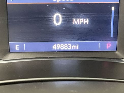 Certified 2024 GMC Terrain SLT image 14