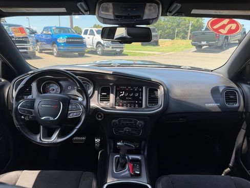 Used 2021 Dodge Charger R/T w/ Plus Group RWD image 38