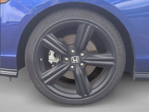 Used 2025 Honda Accord Sport image 9