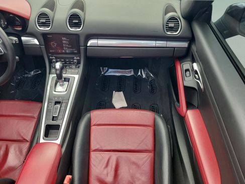Used 2017 Porsche 718 Boxster Base image 27