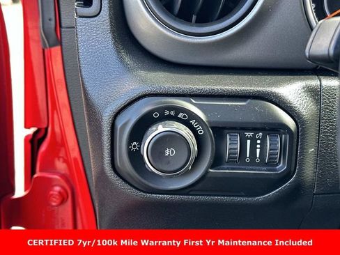 Certified 2022 Jeep Wrangler Unlimited Sport AWD/4WD image 27