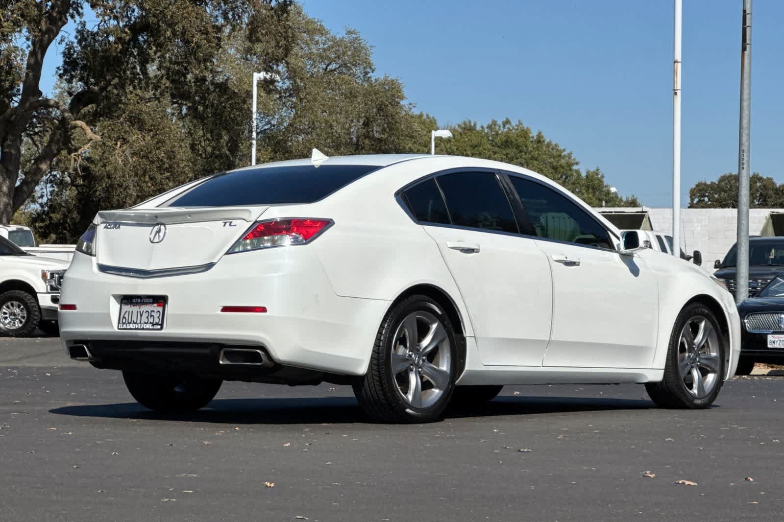Used 2012 Acura TL w/ Advance Package FWD image 2
