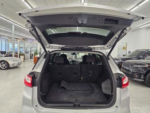 Used 2021 Chevrolet Equinox LT w/ Driver Convenience Package AWD/4WD image 40