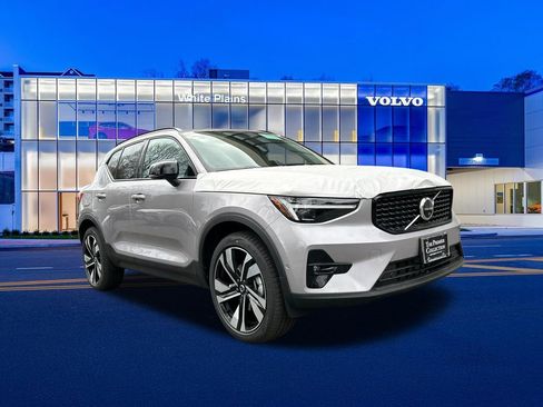 New 2026 Volvo XC40 B4 Plus w/ Protection Package Premier FWD image 1