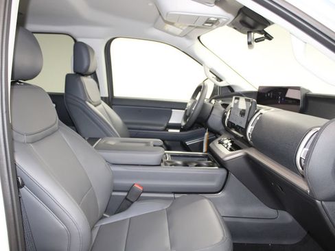 New 2026 Ford Expedition Active AWD/4WD image 29
