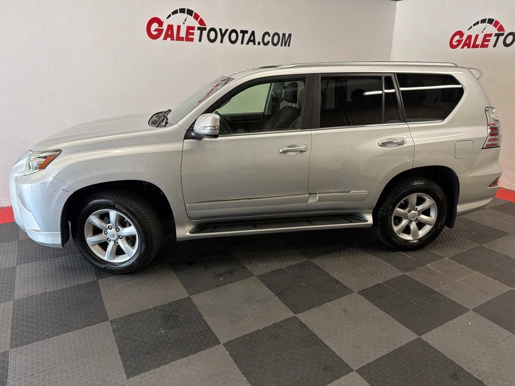 Used 2015 Lexus GX 460 w/ Comfort Package AWD/4WD image 8