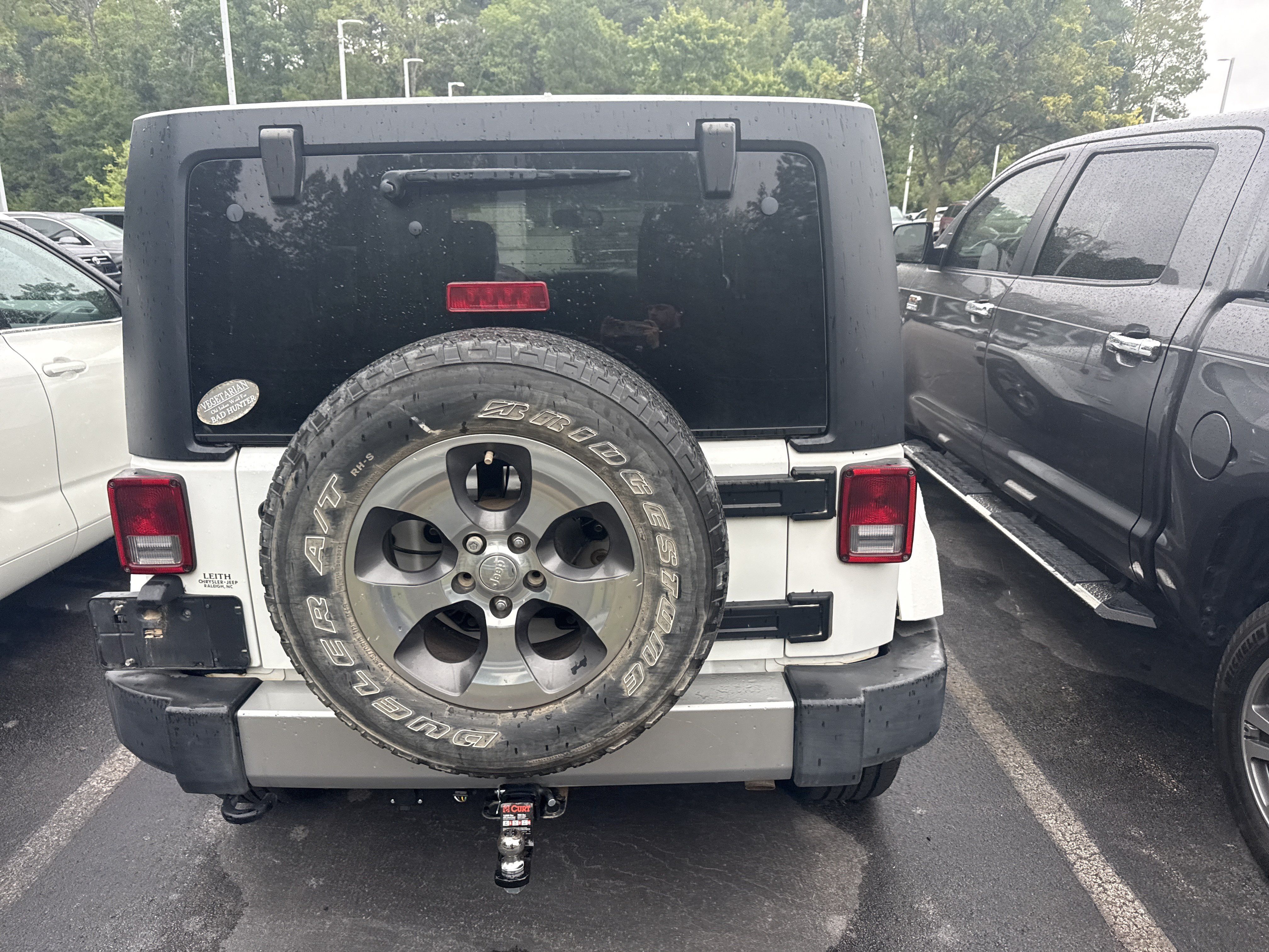 Used 2018 Jeep Wrangler Unlimited Sahara w/ Max Tow Package AWD/4WD image 8