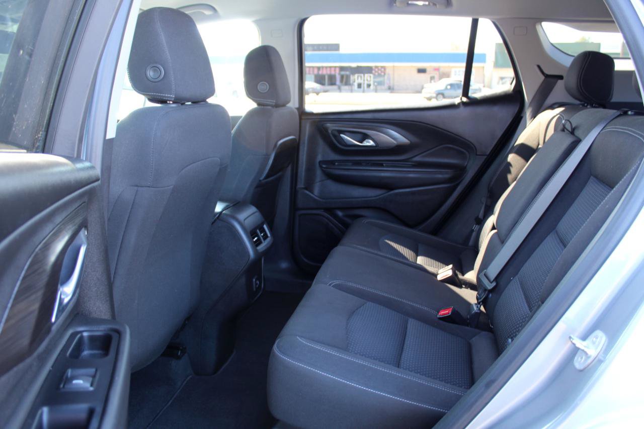 Used 2023 GMC Terrain SLE AWD/4WD image 10