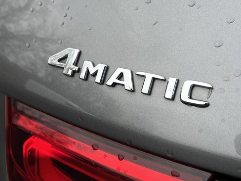 Certified 2022 Mercedes-Benz GLB 250 4MATIC image 29