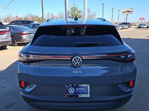Used 2023 Volkswagen ID.4 Pro S image 6