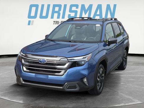 Used 2025 Subaru Forester Limited w/ Popular Package #1 image 2