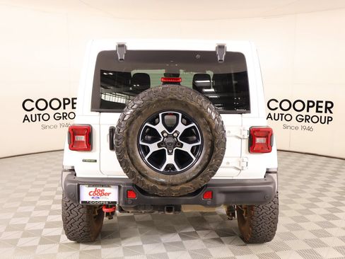 Used 2021 Jeep Wrangler Unlimited Rubicon AWD/4WD image 22