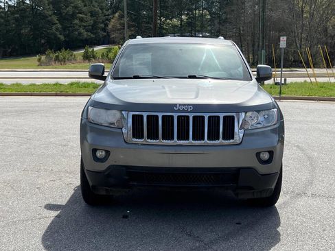 Used 2012 Jeep Grand Cherokee Laredo w/ Laredo E Group image 3
