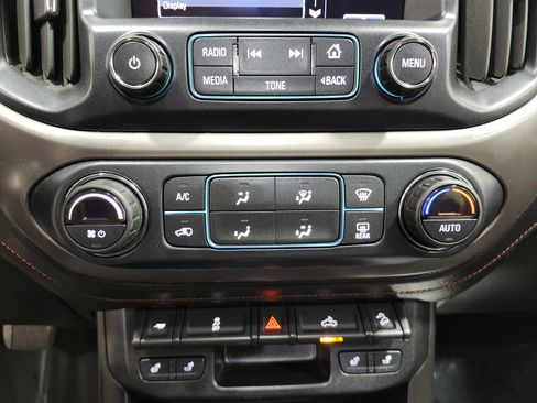 Used 2018 GMC Canyon All Terrain w/ All Terrain X Package AWD/4WD image 33