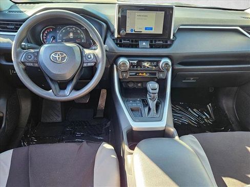 Used 2023 Toyota RAV4 XLE FWD image 15