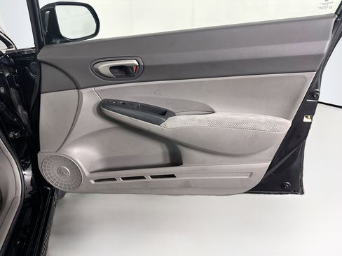 Used 2011 Honda Civic LX image 30