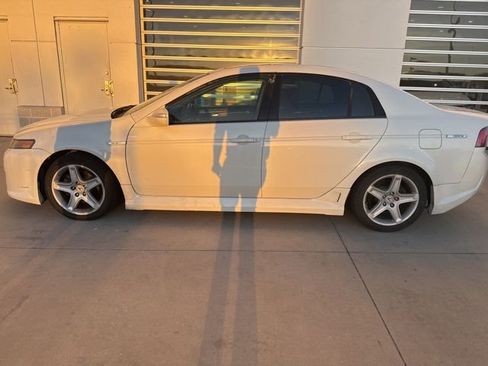 Used 2005 Acura TL image 1