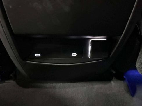 Used 2021 Cadillac Escalade Luxury RWD image 55