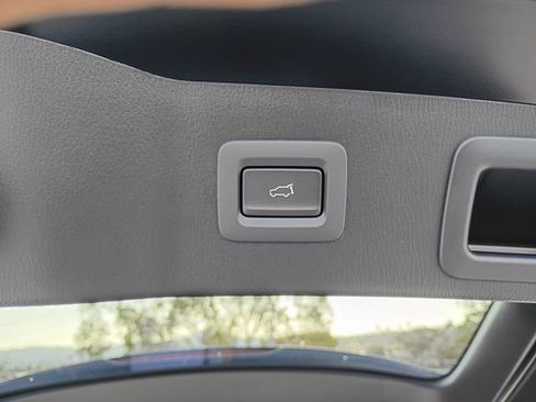New 2025 MAZDA CX-5 Signature image 13
