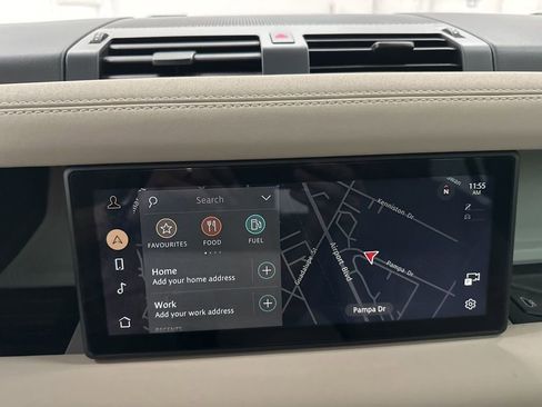 Used 2022 Land Rover Defender 110 SE image 13