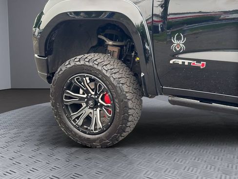 Used 2022 GMC Sierra 1500 AT4 w/ AT4 Premium Package AWD/4WD image 27