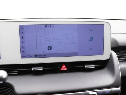 Used 2024 Hyundai Ioniq 5 SEL image 22