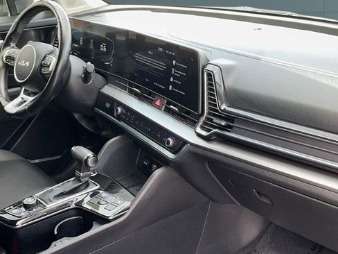 Used 2023 Kia Sportage EX FWD image 21