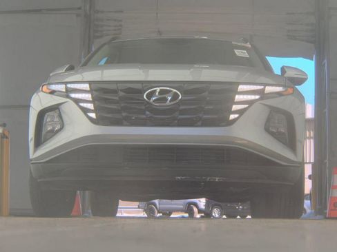 Used 2023 Hyundai Tucson SEL image 3