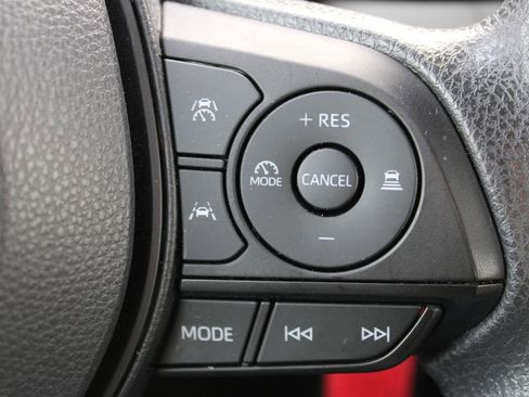 Used 2024 Toyota Corolla LE image 27