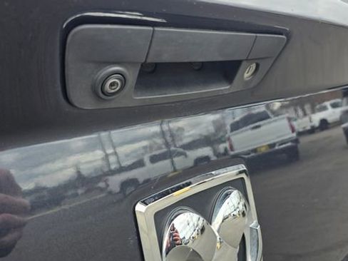 Used 2015 RAM 1500 Limited image 8