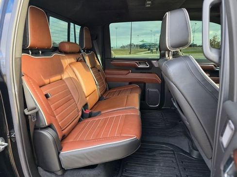 Used 2024 GMC Sierra 3500 Denali Ultimate w/ LPO, GMC Protection Package image 24