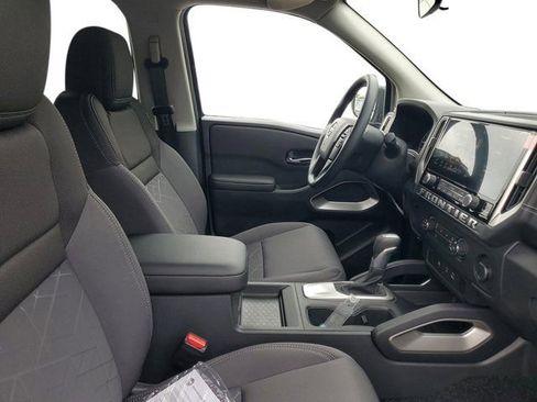 New 2026 Nissan Frontier SV w/ Tow Package RWD image 26