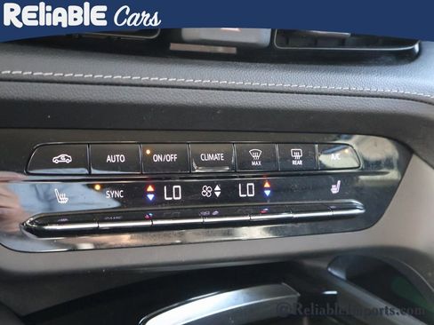 Used 2023 Buick Envision Essence image 37