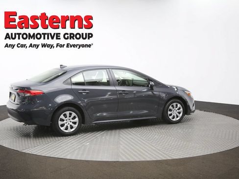 Used 2023 Toyota Corolla LE w/ Carpet Mat Package (TMS) FWD image 42