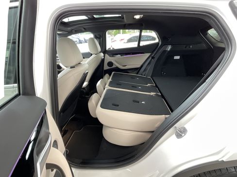 Certified 2023 BMW X2 sDrive28i w/ Convenience Package FWD image 27