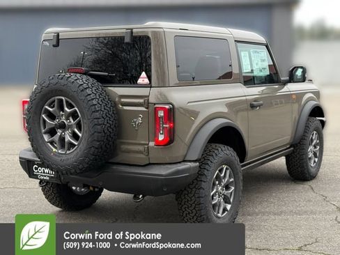 New 2025 Ford Bronco Badlands AWD/4WD image 14