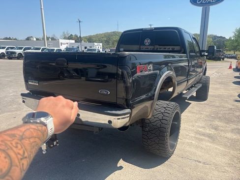 Used 2005 Ford F350 4x4 Crew Cab Super Duty image 5