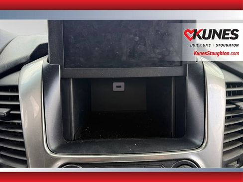 Used 2019 Chevrolet Suburban LT AWD/4WD image 26