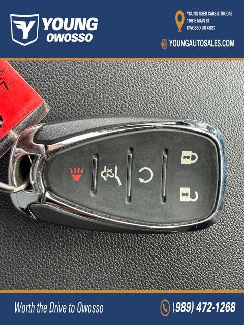 Used 2020 Chevrolet Equinox LT w/ Driver Convenience Package FWD image 36