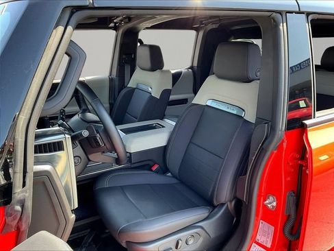 Used 2026 GMC Hummer EV SUV w/ LPO, Dark Essentials Package AWD/4WD image 23