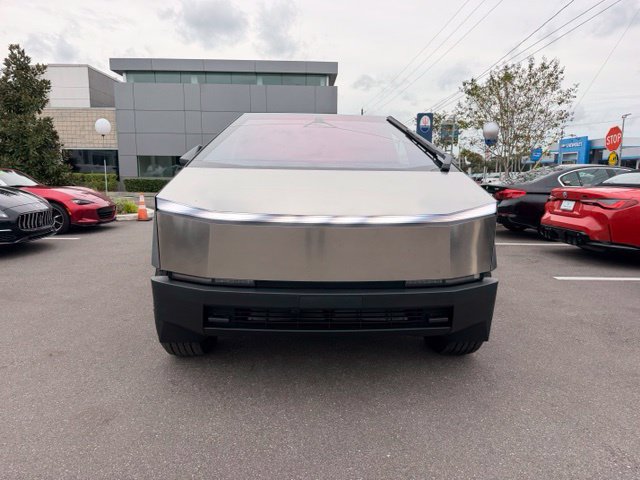 Used 2026 Tesla Cybertruck AWD Crew Cab image 15