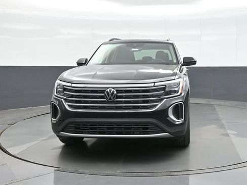 New 2026 Volkswagen Atlas SE AWD/4WD image 2