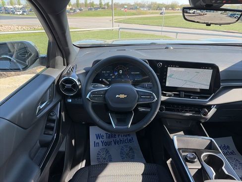 New 2026 Chevrolet Equinox LT w/ Safety and Technology Package AWD/4WD image 44
