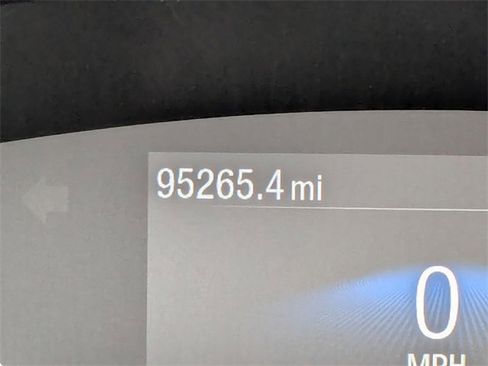 Used 2023 Ford Maverick XL image 22